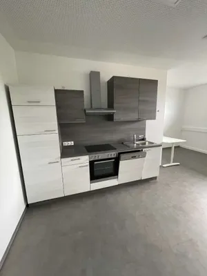 Gewerbeimmobilie mieten in Linz Land – 240 m², € 2.640 – Bild 8 von 14