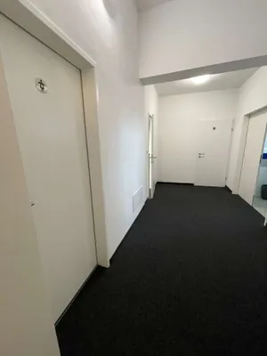 Gewerbeimmobilie mieten in Linz Land – 240 m², € 2.640 – Bild 6 von 14