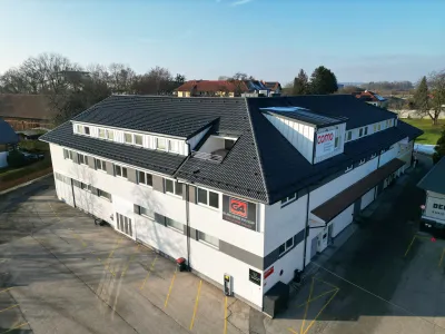 Gewerbeimmobilie mieten in Linz Land – 240 m², € 2.640 – Bild 2 von 14
