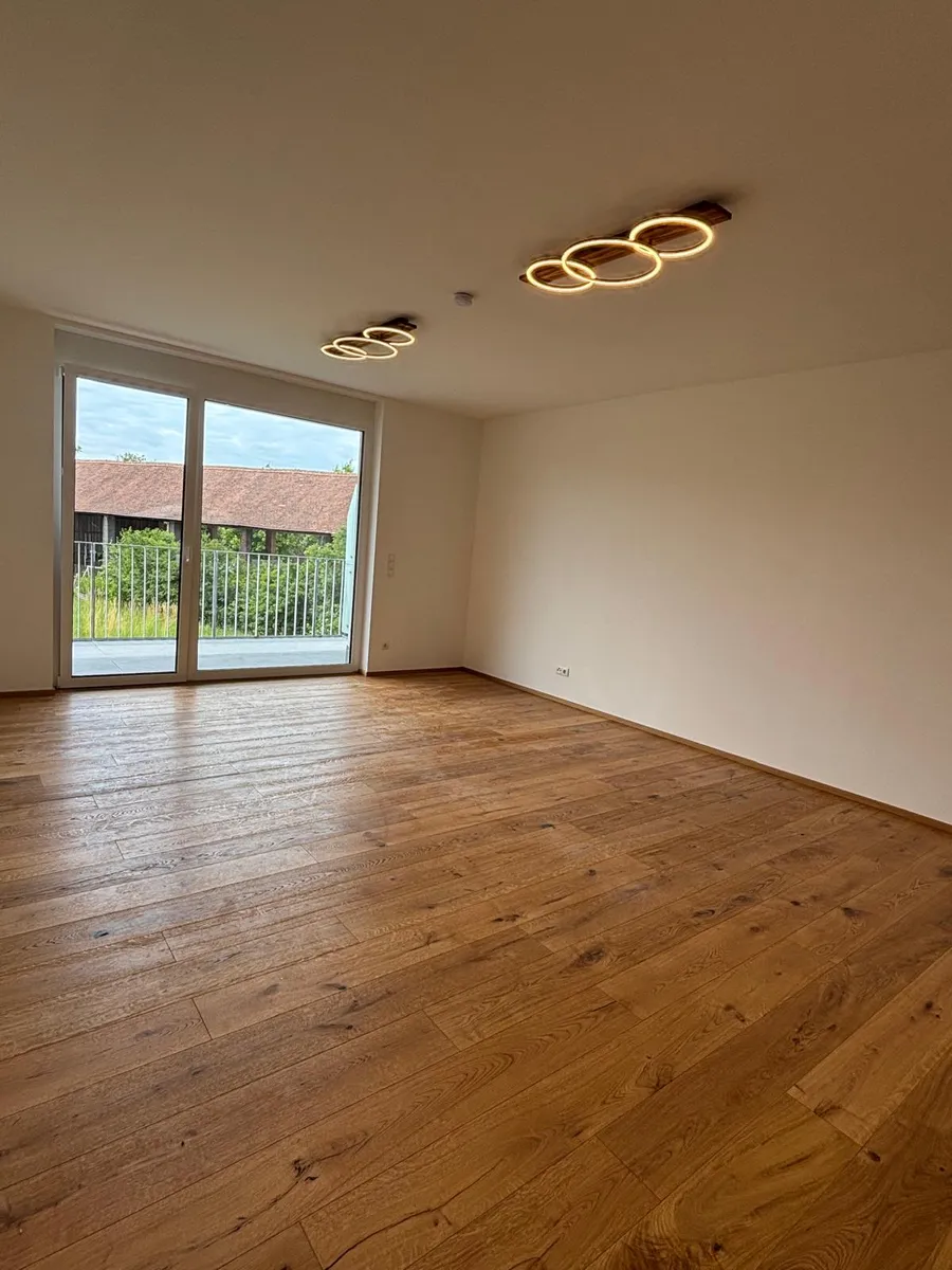Neubau-Erstbezug in Bad Radkersburg: hochwertige 3-Zimmer-Neubauwohnung mit Küche, Balkon, Carport und Klimaanlage - Ansicht 3