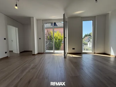 2-Zimmer-Erstbezug mit Balkon - Top-Lage & bezugsfertig! – Bild 3