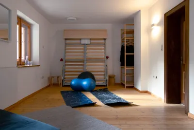 6-Zimmer-Immobilie mieten in Innsbruck-Land – 150 m², € 4.880 – Bild 12 von 22