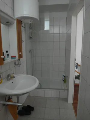 1-Zimmer-Wohnung mieten in Baden – 36,5 m², € 490 – Bild 5 von 5