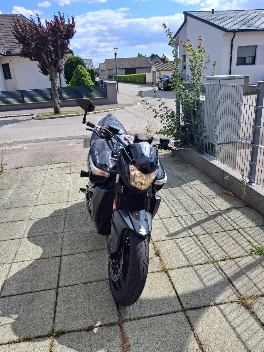Suzuki GSX