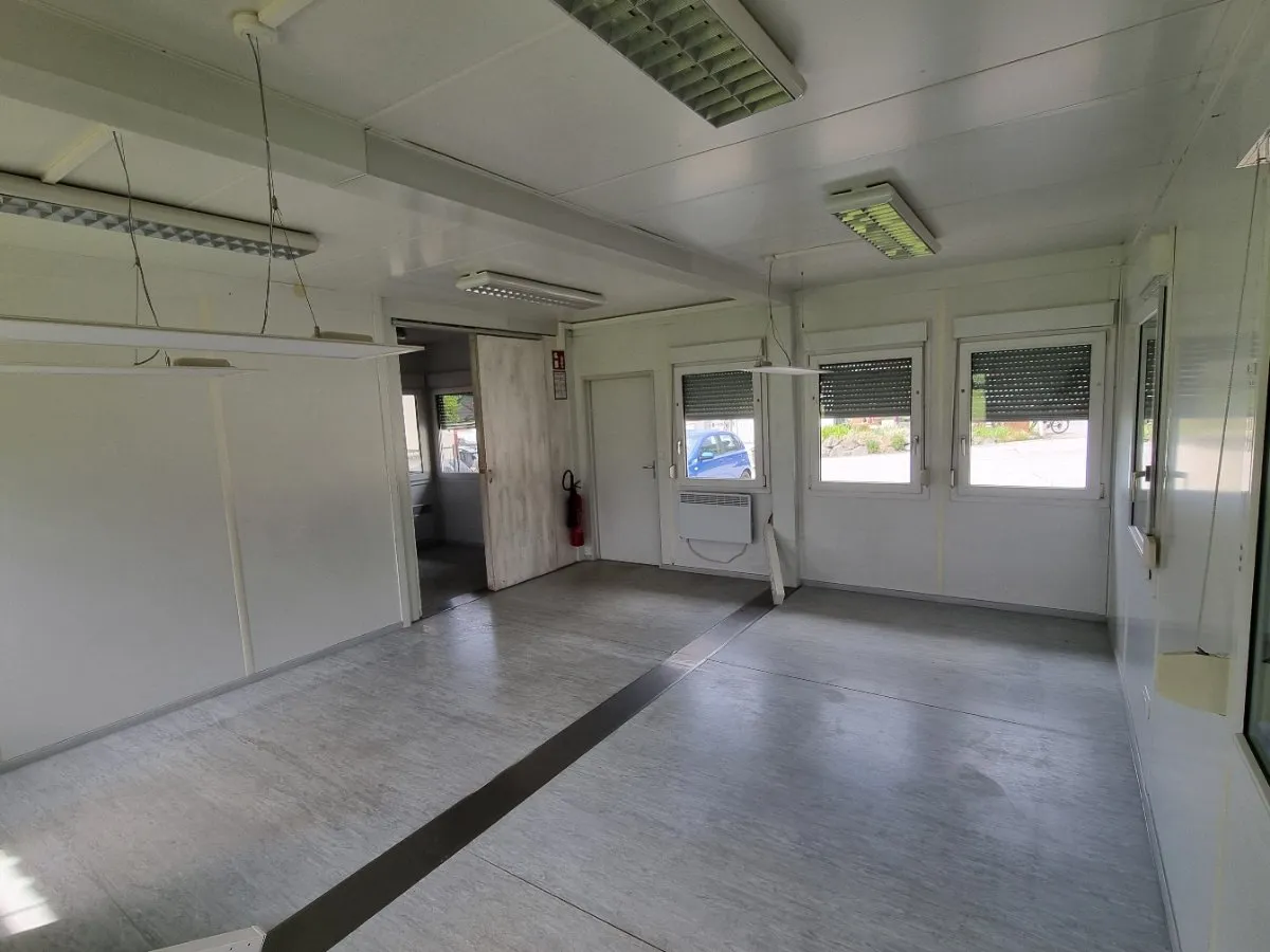 Büro / Freifläche / Unterstellplatz zu vermieten - Ansicht 3