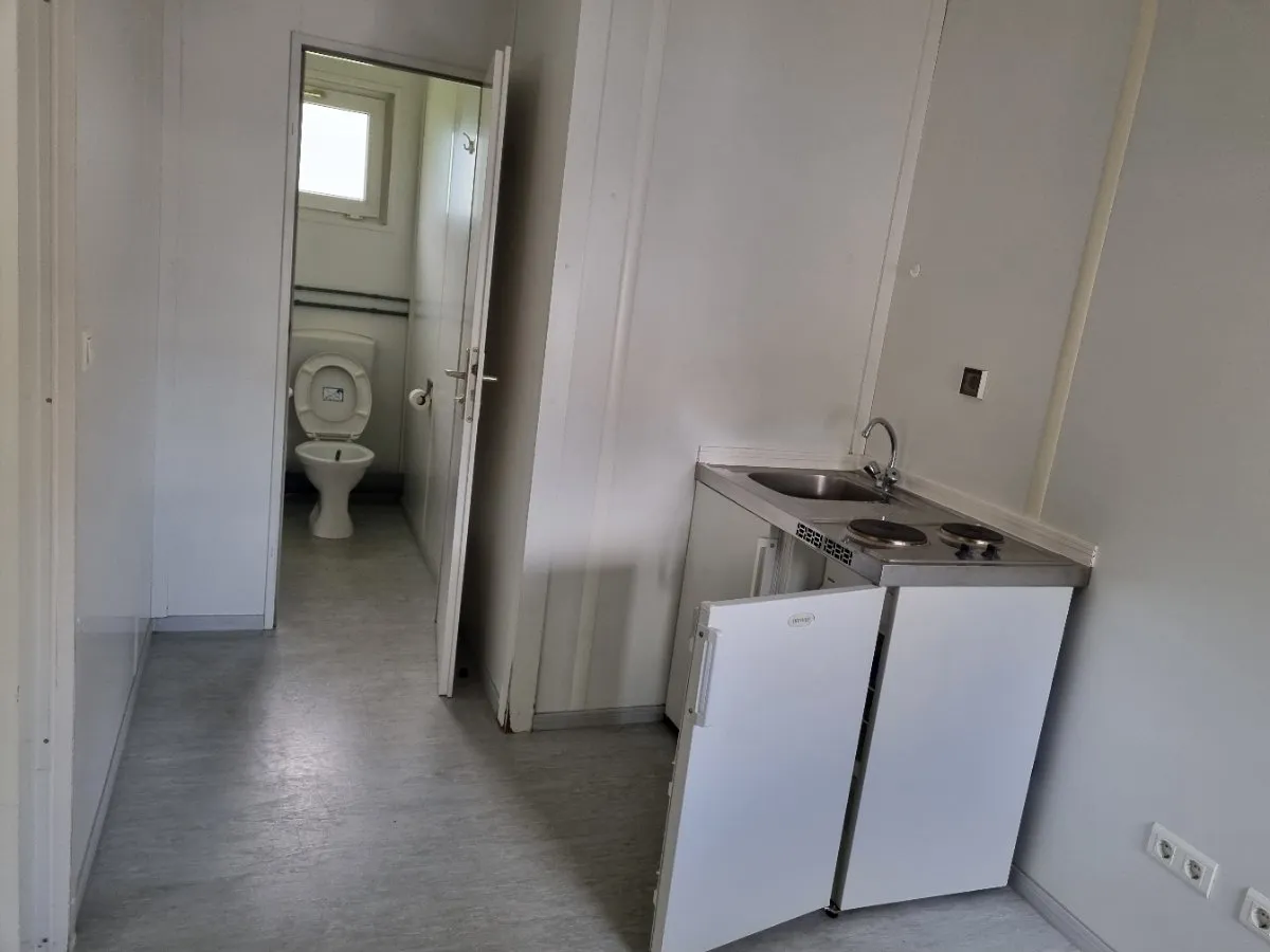 Büro / Freifläche / Unterstellplatz zu vermieten - Ansicht 2