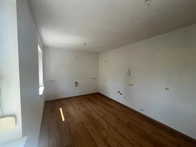 4-Zimmer-Wohnung mieten in Braunau am Inn – 110,38 m², € 1.176 – Bild 3 von 9