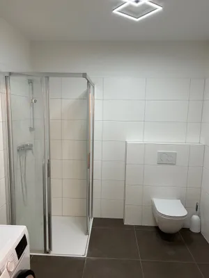 2-Zimmer-Wohnung mieten in Linz – 52 m², € 890 – Bild 2 von 13