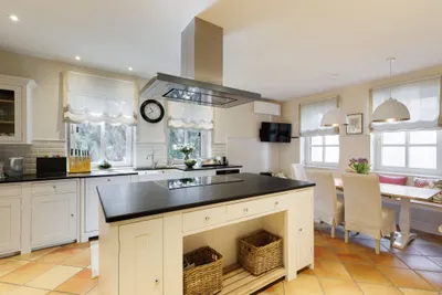 7-Zimmer-Haus kaufen in Mödling – 495 m², € 1.980.000 – Bild 10 von 36