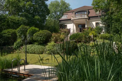 7-Zimmer-Haus kaufen in Mödling – 495 m², € 1.980.000 – Bild 2 von 36