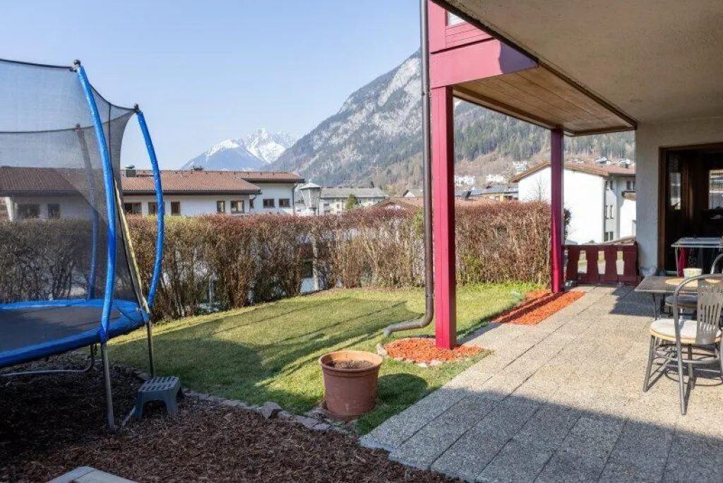 Top-Anlageobjekt !Schönes Mehrfamilienhaus mit 3 parifizierten Wohnungen - Ansicht 3