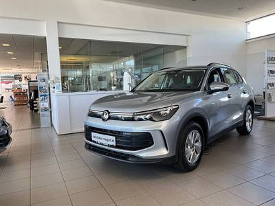 VW Tiguan 4Me eTSI DSG