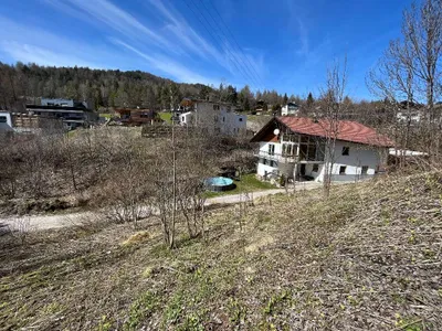 Grundstück kaufen in Innsbruck-Land – 685 m², € 178.000 – Bild 1 von 5