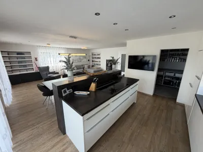 Haus kaufen in Vöcklabruck – 155 m², € 1.199.000 – Bild 11 von 25