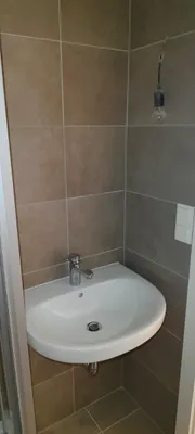 2-Zimmer-Wohnung kaufen in Baden – 73 m², € 180.000 – Bild 3 von 15