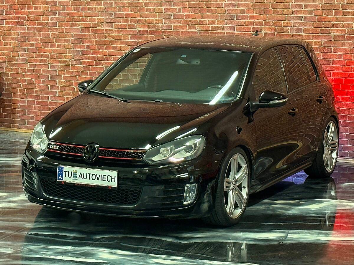 VW Golf GTI*Performance*Bi-Xenon*DSG*Navi*DYNAUDIO*