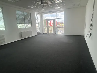Immobilie mieten in Linz Land – 672 m² – Bild 2 von 6
