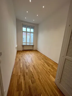 1-Zimmer-Gewerbeimmobilie mieten in Wien – 18 m², € 680 – Bild 2 von 10