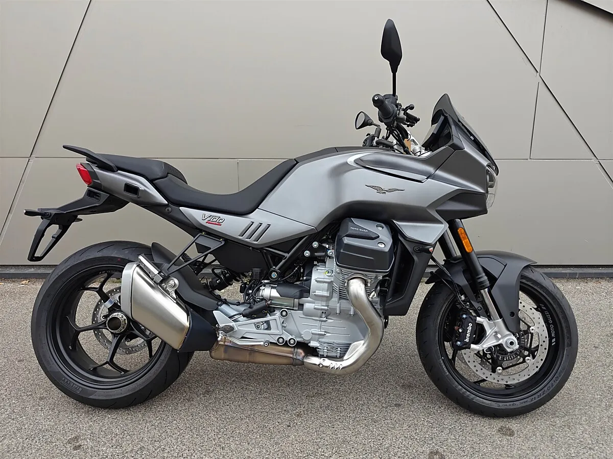 Moto Guzzi V100
