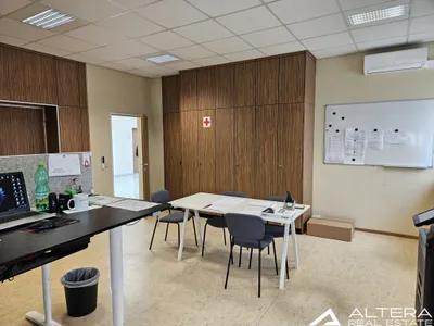 14-Zimmer-Gewerbeimmobilie mieten in Graz-Umgebung – 391 m², € 11.011 – Bild 12 von 27