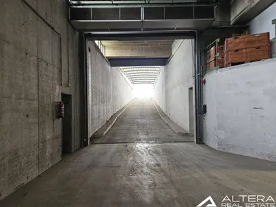14-Zimmer-Gewerbeimmobilie mieten in Graz-Umgebung – 391 m², € 11.011 – Bild 22 von 27