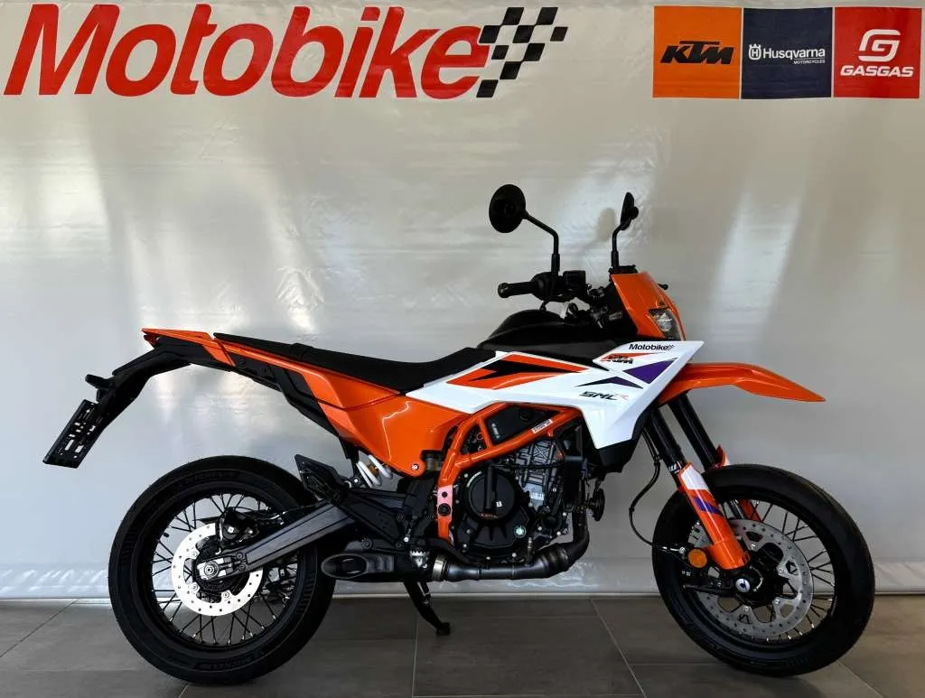 KTM 390
