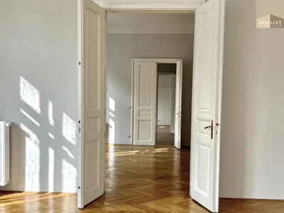 6-Zimmer-Gewerbeimmobilie mieten in Baden – 238 m², € 2.780 – Bild 3 von 17