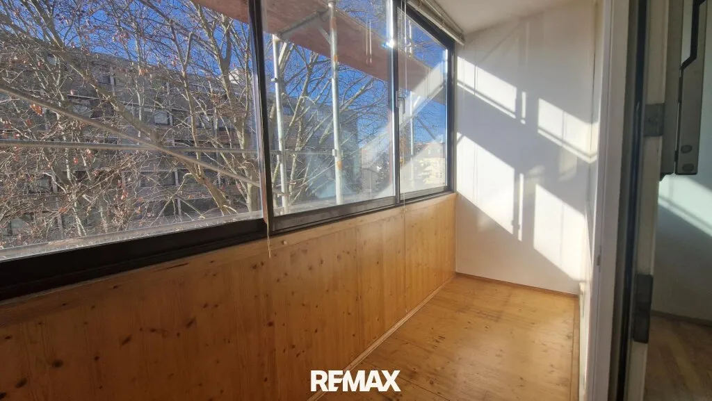 Zentrale Lage: Garconniere mit Loggia und TG-Abstellplatz - Widok 2