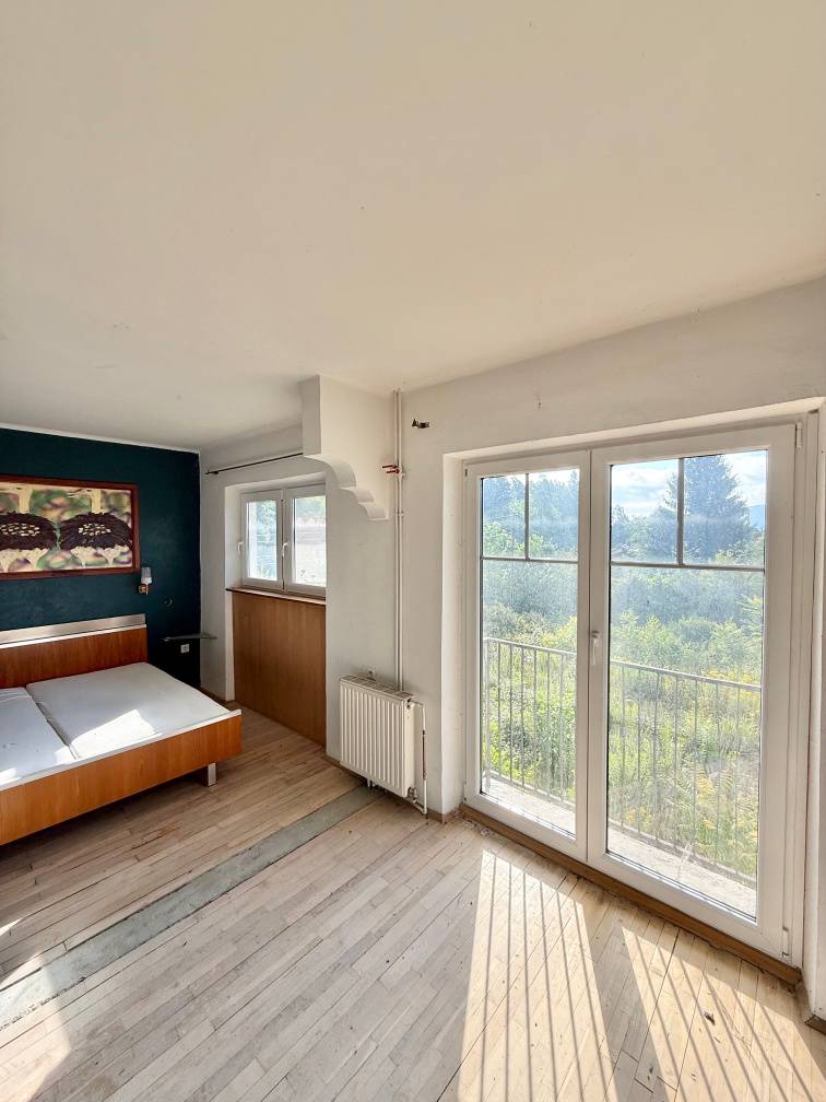 Möblierte Kleinwohnung mit Wörtherseeblick und Balkon zur Saisonmiete – pohled 3