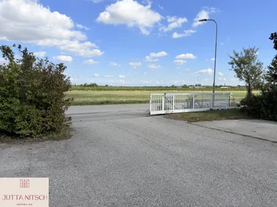 25-Zimmer-Immobilie kaufen in Baden – 1 363 m², € 2.800.000 – Bild 15 von 18