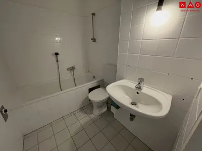 1-Zimmer-Wohnung mieten in Linz – 36 m², € 496 – Bild 2 von 5