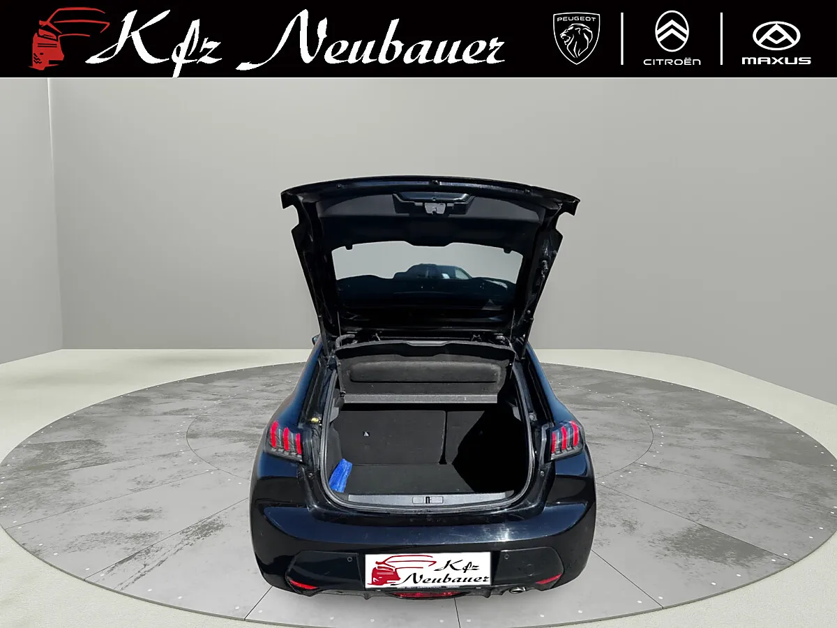 Peugeot 208 GT-Line PureTech 100 S&S EAT8 Aut. – Bild 6
