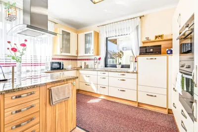 6-Zimmer-Haus kaufen in Hollabrunn – 190 m², € 649.000 – Bild 7 von 30