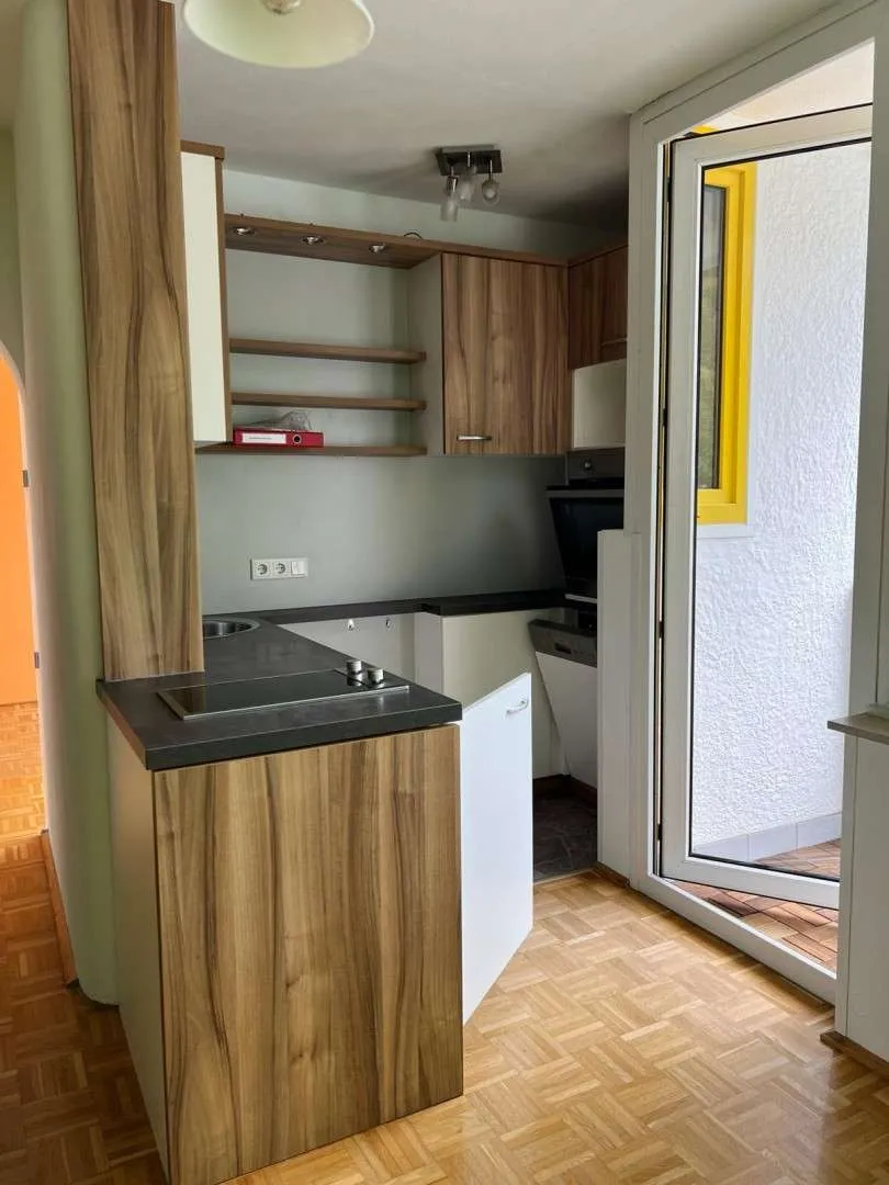 2 Zimmer Wohnung mit Balkon – pohled 2