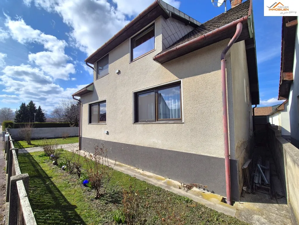 Einfamilienhaus mit großem Garten in ruhiger Sackgasse - Wimpassing - Ansicht 2