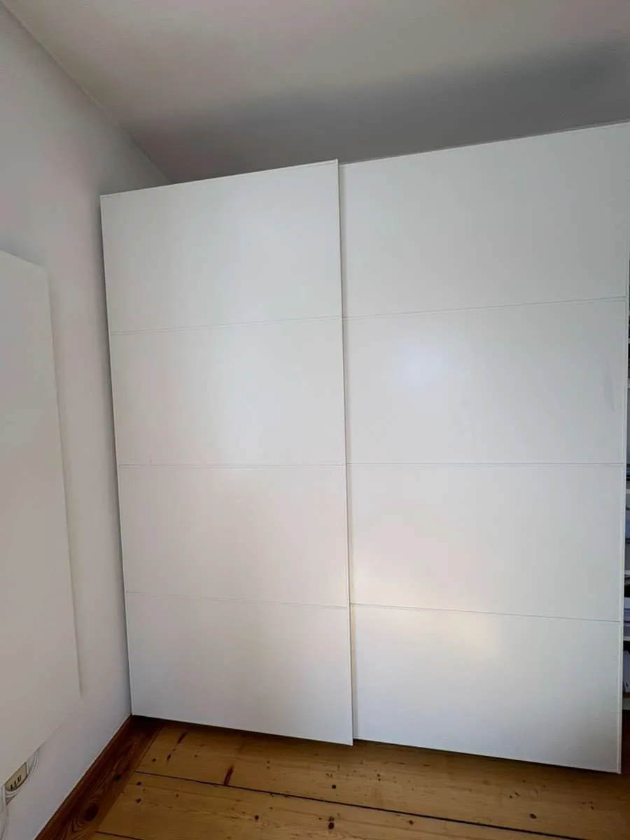 PAX Ikea Schrank Schiebetür weiß, € 200,- (6020 Innsbruck)