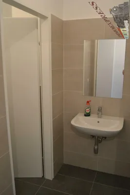 9-Zimmer-Gewerbeimmobilie kaufen in Wien – 200 m², € 920.000 – Bild 11 von 24