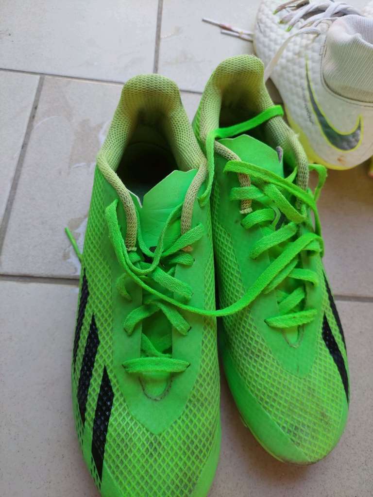 Fußballschuhe willhaben 2025