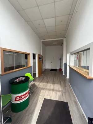 9-Zimmer-Gewerbeimmobilie mieten in Wien – 580 m², € 6.500 – Bild 13 von 13