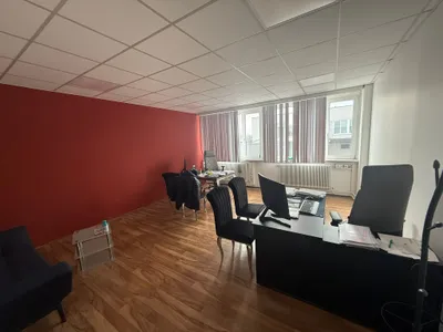 9-Zimmer-Gewerbeimmobilie mieten in Wien – 580 m², € 6.500 – Bild 10 von 13