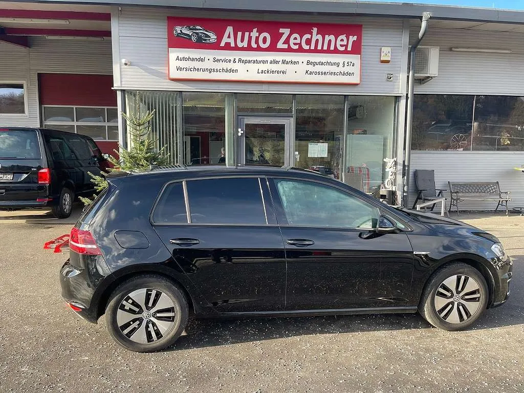 VW Golf