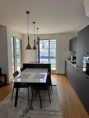 Exklusive Dachgeschoss-Maisonette mit 3 Terrassen - möbliert – Bild 2