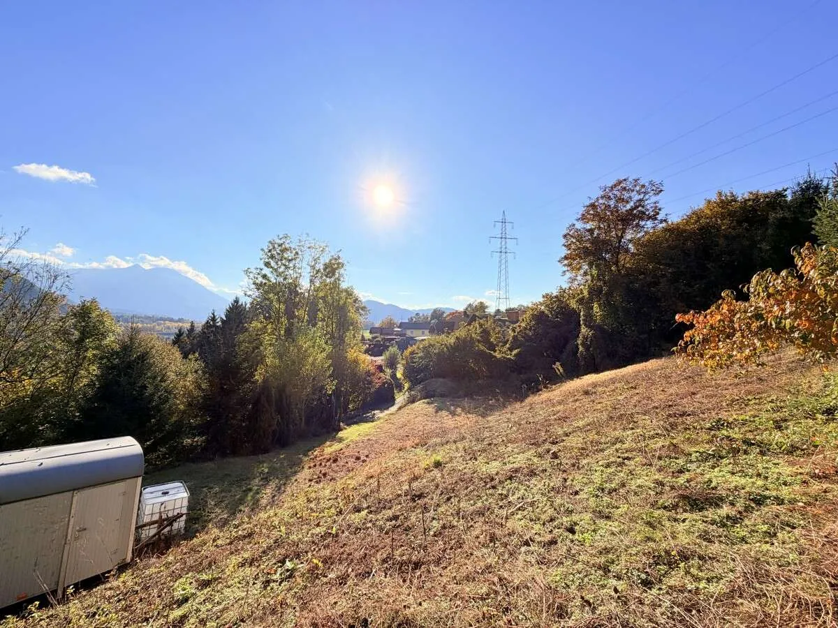 Ruhig gelegenes Grundstück mit Drau und Bergblick - Ansicht 2