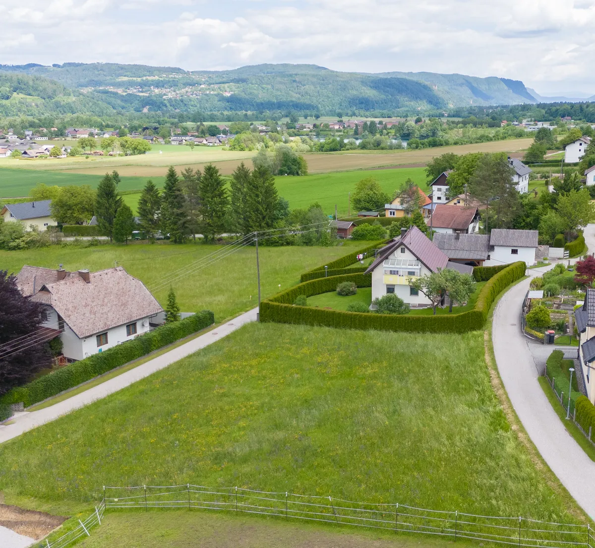 Schönes Grundstück in Dornach - Nähe Ferlach - Ländliche Lage mit schöner Aussicht - Ansicht 3
