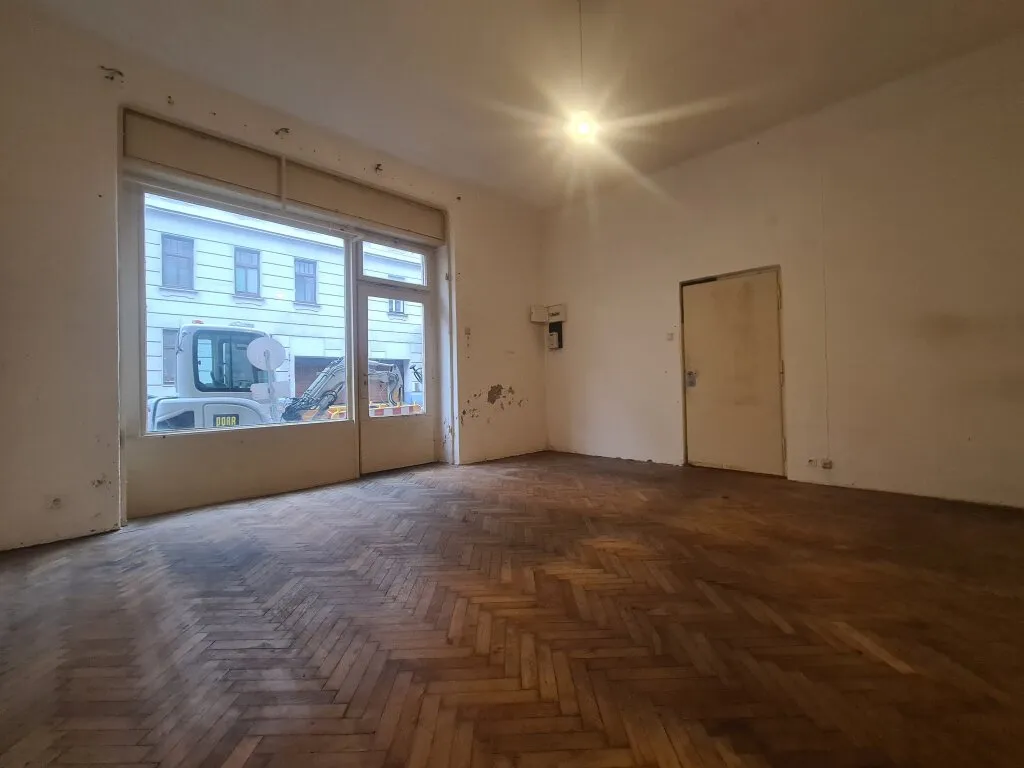 Geschäftslokal | Spittelau | Toilette – pohled 2
