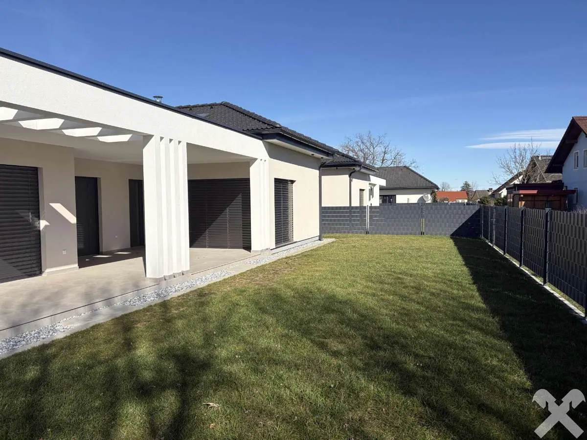 Erstbezug! Wohlfühl-Bungalow mit charmanter Architektur bei Dobl‑Zwaring - Widok 2
