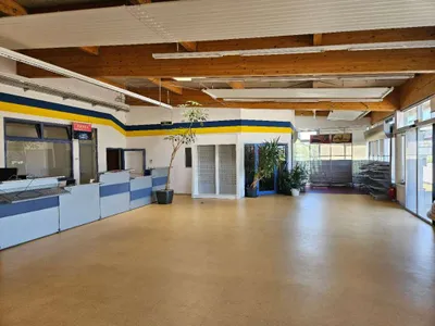 Gewerbeimmobilie mieten in Horn – 370 m², € 13