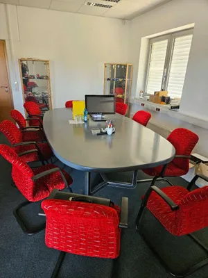 Gewerbeimmobilie mieten in Horn – 370 m², € 13 – Bild 3 von 6