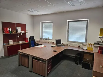 Gewerbeimmobilie mieten in Horn – 370 m², € 13 – Bild 2 von 6