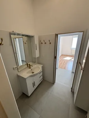 4-Zimmer-Wohnung mieten in Krems an der Donau – 126 m², € 1.750 – Bild 10 von 17